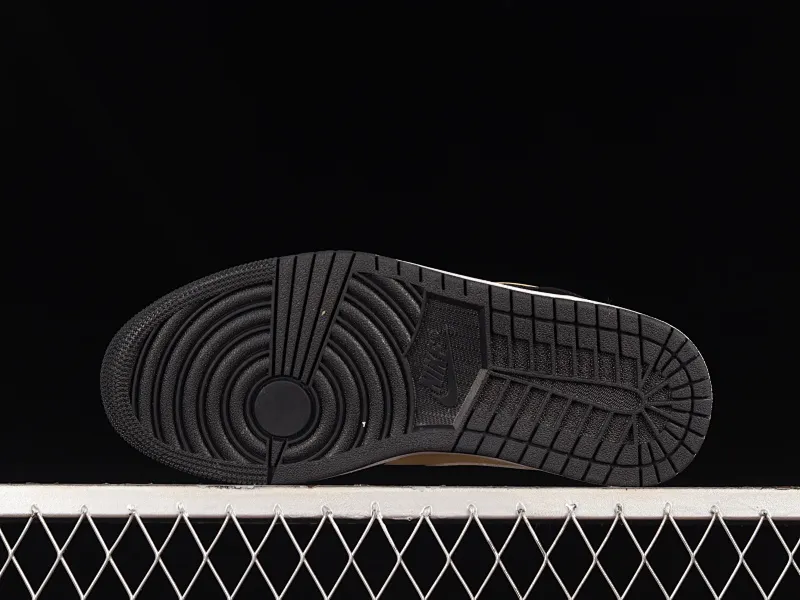 All categories Air Jordan Jordan series basketball shoes Air Jordan 1 Mid Air Jordan 1 Mid "Tartan Swoosh" AJ1 Qiao 1 plaid skirt Zhongbang basketball shoes DZ5329-001